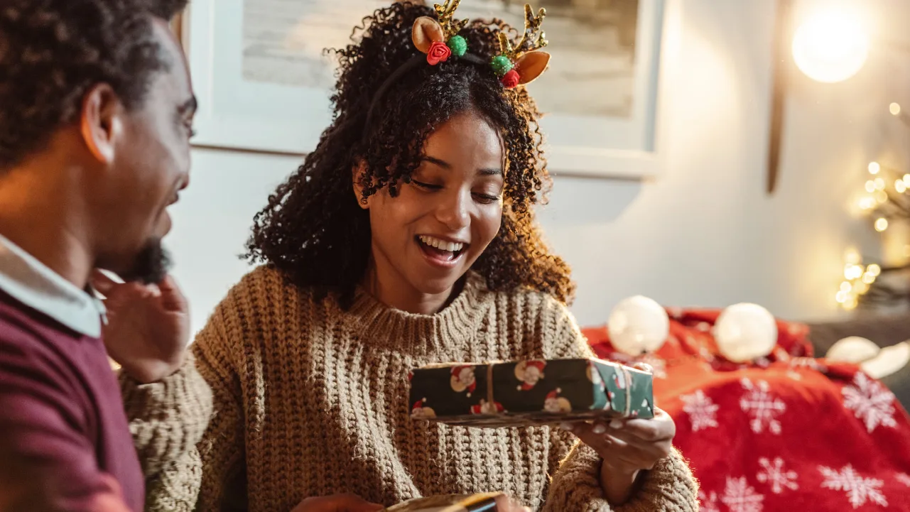 SOC_Smart money moves to make if you-re not planning an end-of-summer vacation_V2-R1_1280x720_03.jpg