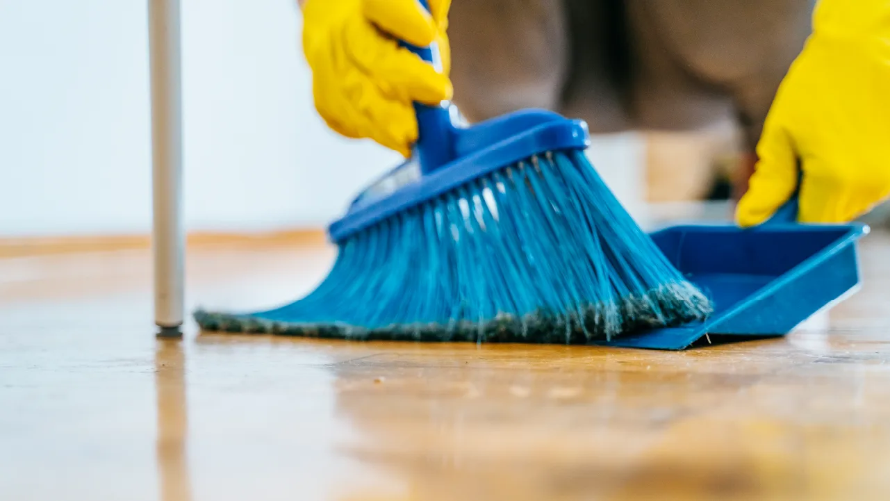 SOC_2024_04_22_Spring Clean Your Debt Faster_V1-R2_1280x720_04.png