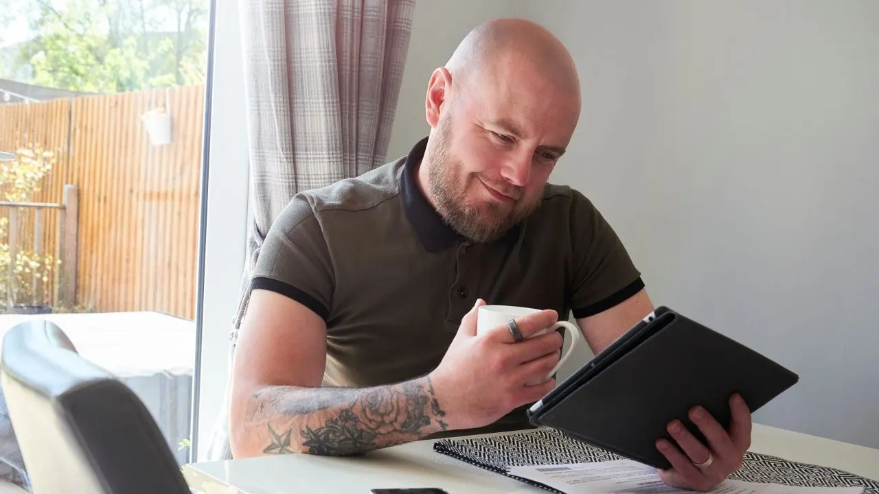 how-does-a-credit-score-work.jpg
