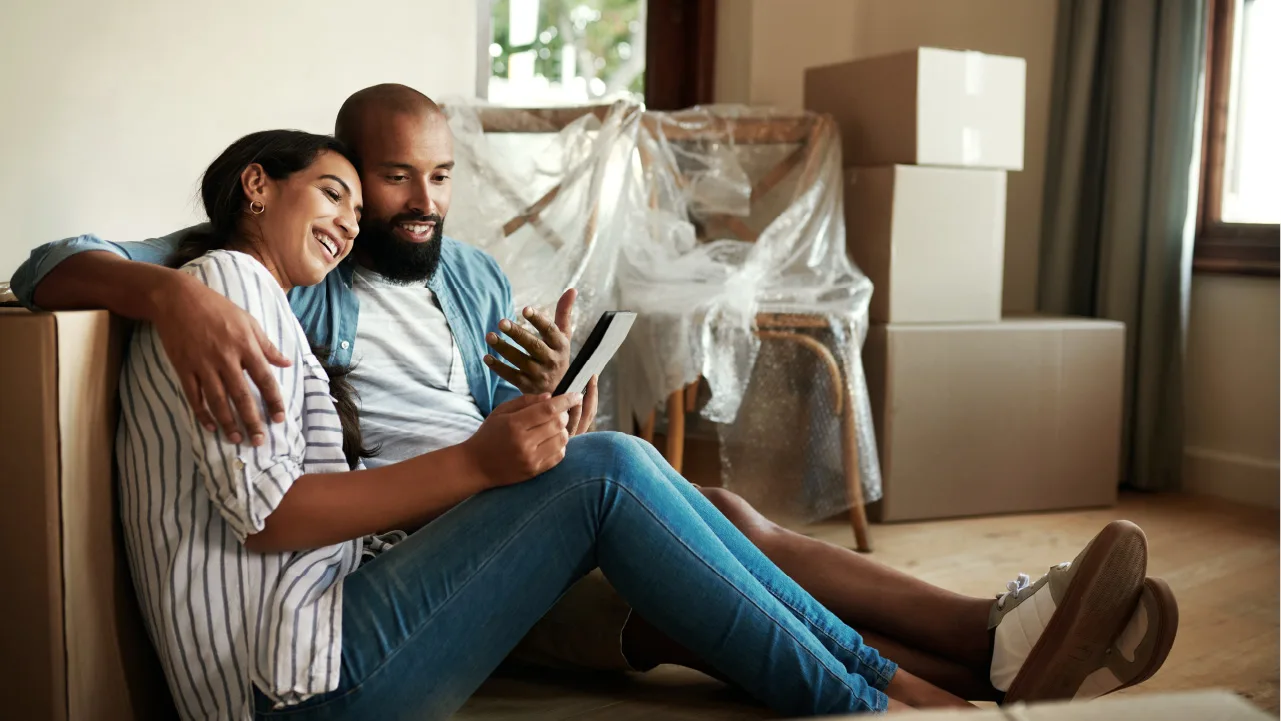 SOC_Smart borrowing tips with home equity loan_V3-R1_1280x720_02.jpg