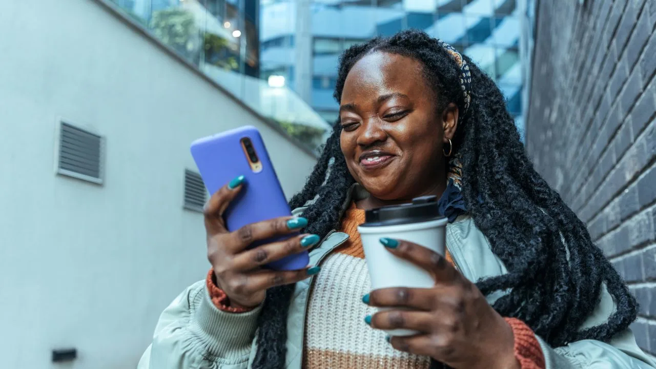 SOC_WTFinance 3 moves you can make to save on compound interest_1280x720_04 (1).jpg