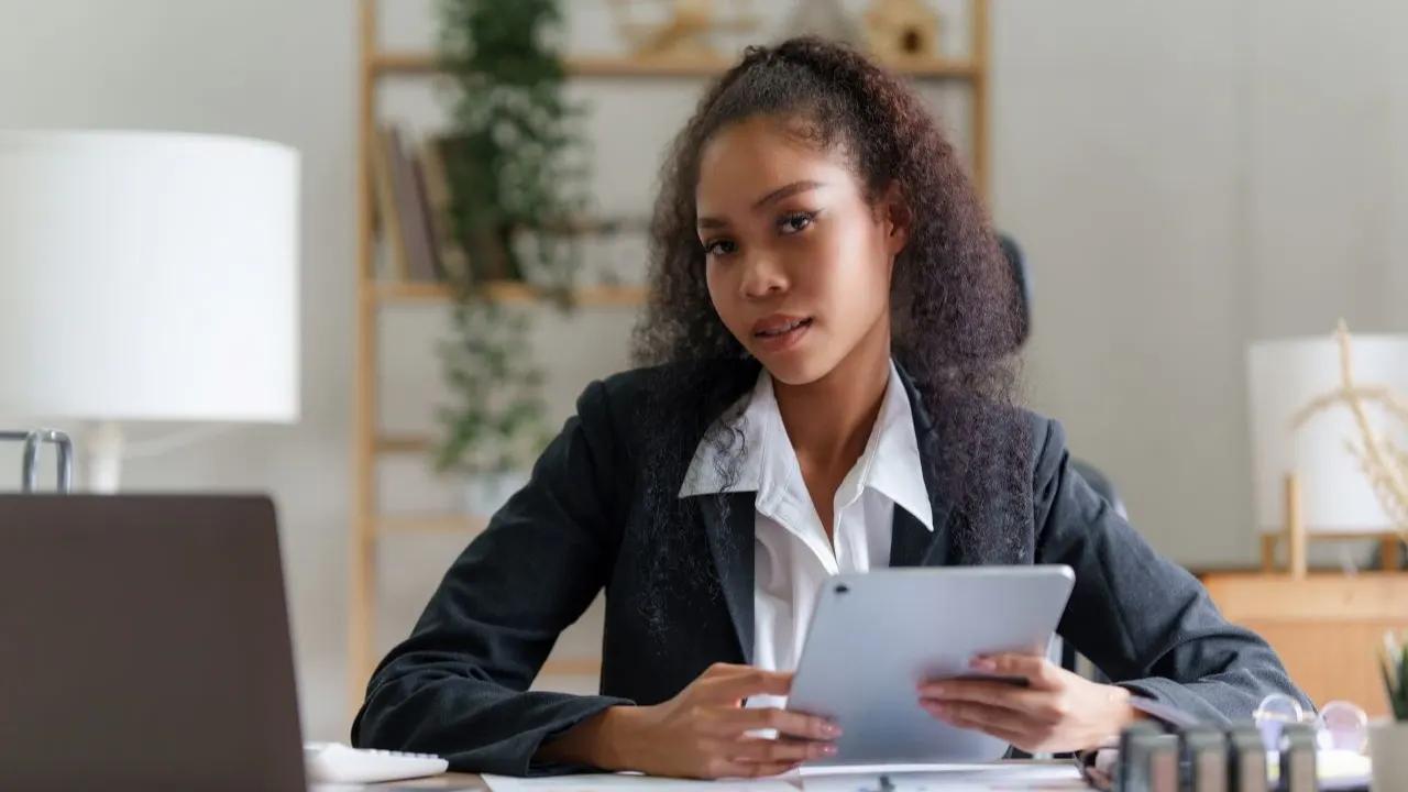 10-things-to-know-before-applying-for-a-personal-loan.jpg