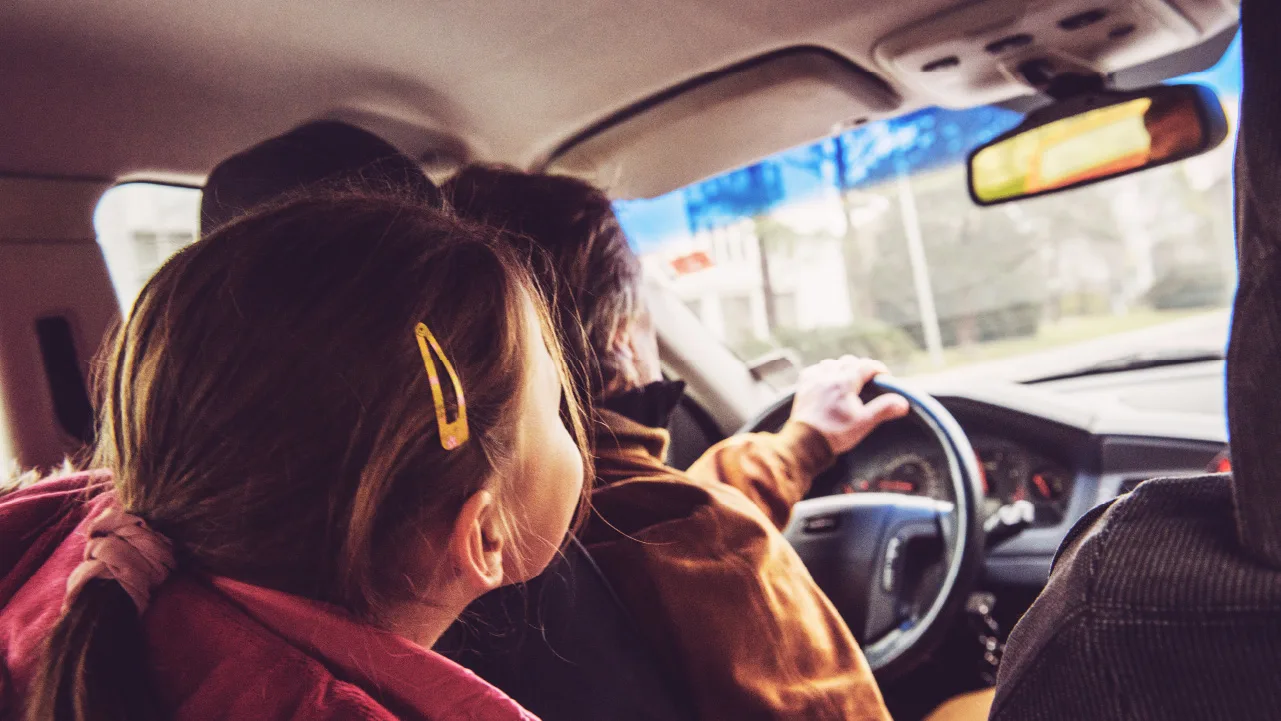 SOC_Consumers are struggling with car payments_V1-R1_1280x720_03 (1).jpg