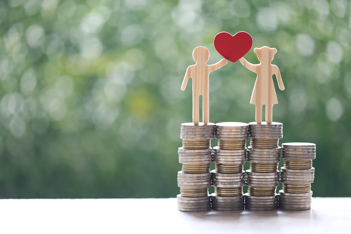 Romance-Finances